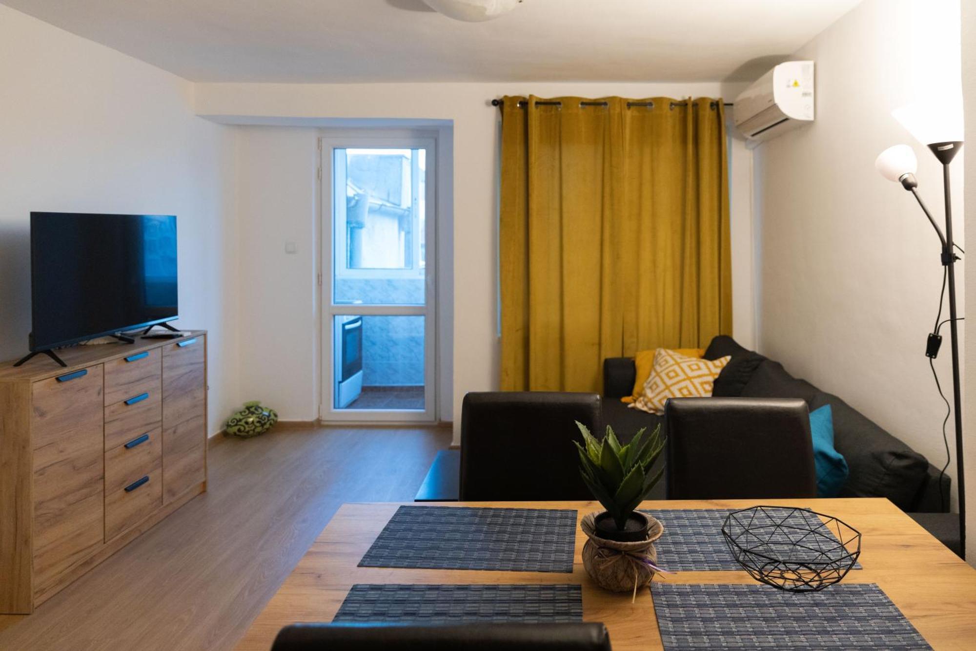 Lovely 1Bd Flat Near The Sea Garden By Flat Mаnаger Burgas Ngoại thất bức ảnh